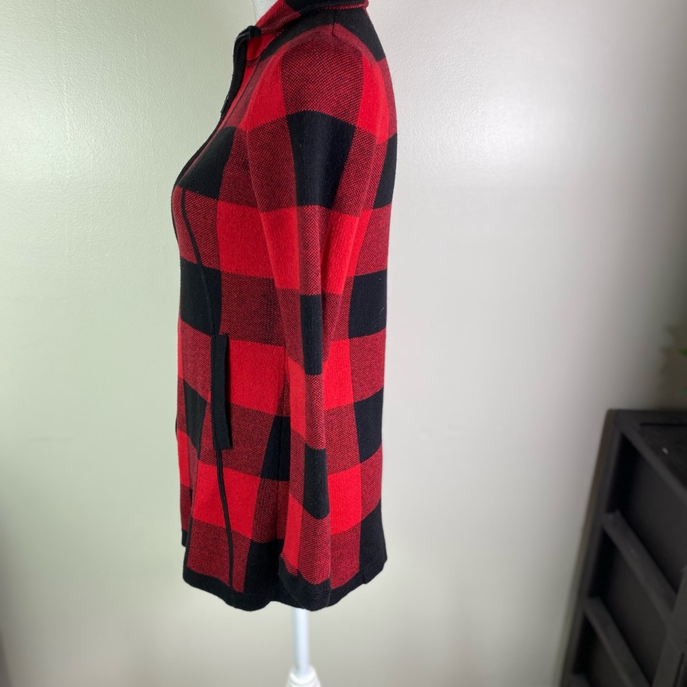 Adrienne Vittadini women XS buffalo plaid fitted zip sweater pockets red/black - Picture 5 of 8